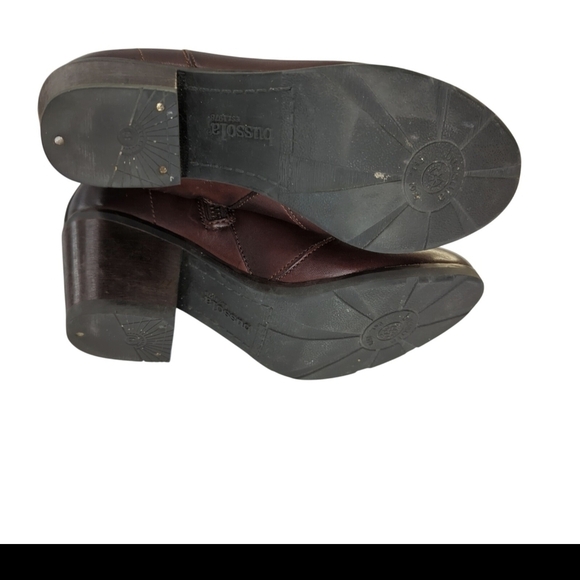 Bussola Dark Brown Ankle Booties - Picture 6 of 8